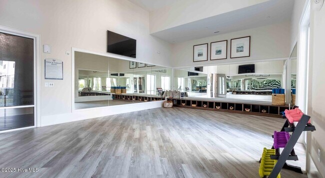 Building Photo - 6146 Liberty Hall Dr