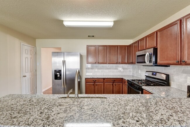 Building Photo - 3223 Zephyr Glen Way