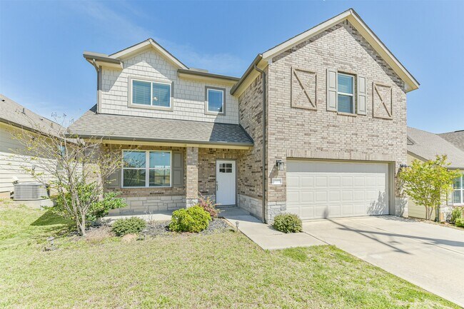 Building Photo - 13083 Clear View Dr