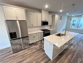 Building Photo - 611 W Tremont Ave