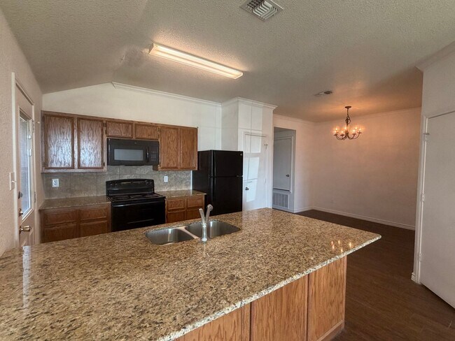 Building Photo - 403 Olaf Dr