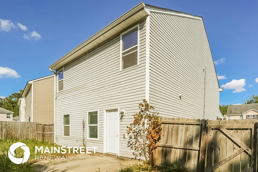 Building Photo - 6522 Grey Fox Way