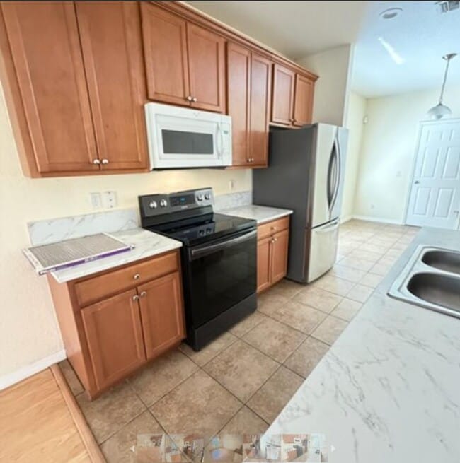 Building Photo - 9322 Treasure Coast St