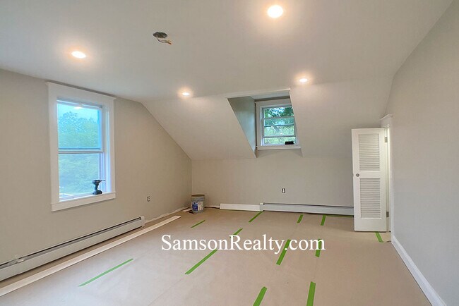 Building Photo - 55 Spring St