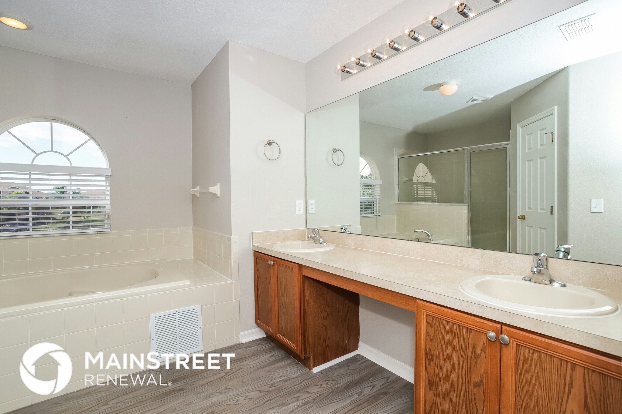 Building Photo - 4463 Cherry Branch Ct