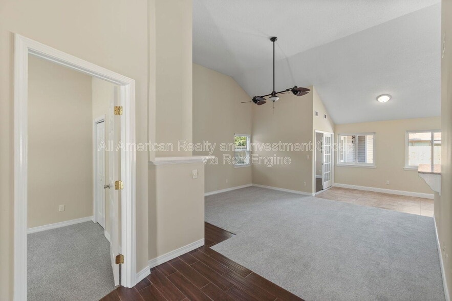 Building Photo - 549 Sibert Ave