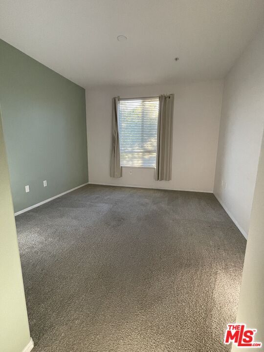 Building Photo - 100 S Alameda St