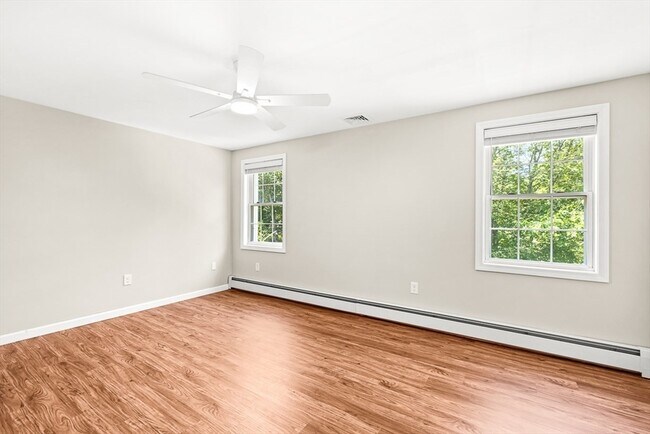 Building Photo - 38 Idora Ave
