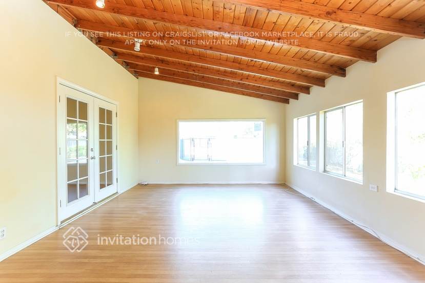 Building Photo - 5255 Ensley Ct