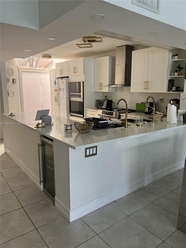 Building Photo - 3535 Magellan Cir