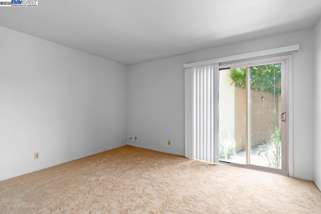 Building Photo - 1115 Camino Del Valle