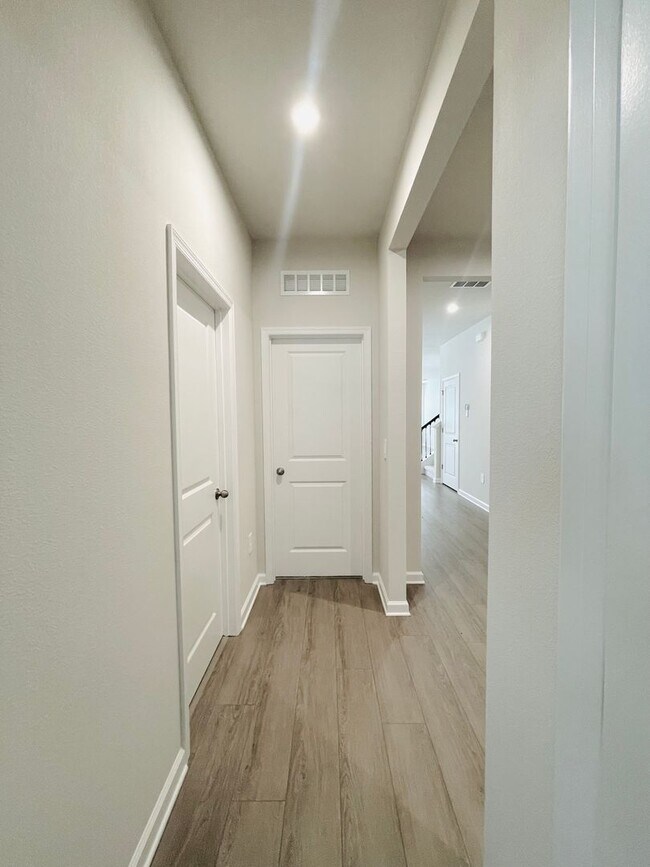 Building Photo - Move In June 16th! Brand New Construction ...