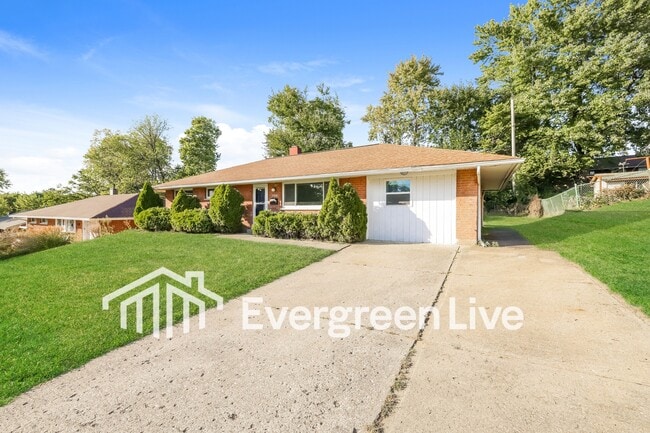 Building Photo - 5063 Sabra Ave