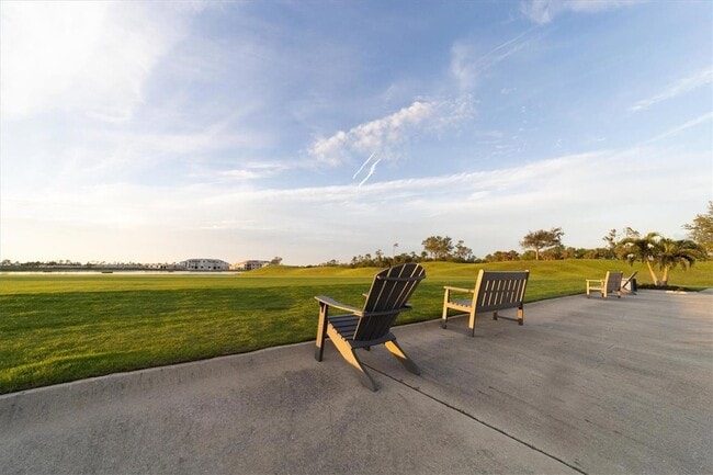 Building Photo - 14061 Heritage Landing Blvd