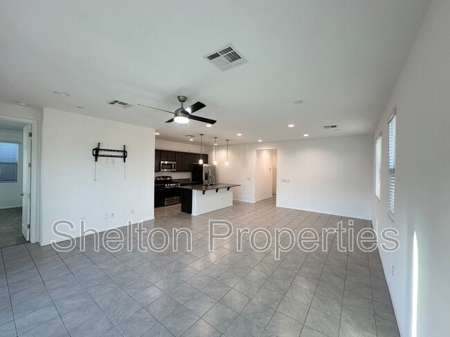 Building Photo - 13273 W Crimson Ter