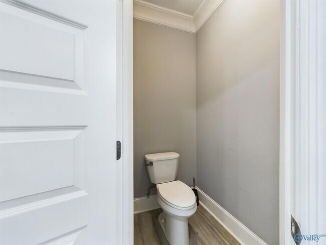 Building Photo - 235 Mill Walk Ct