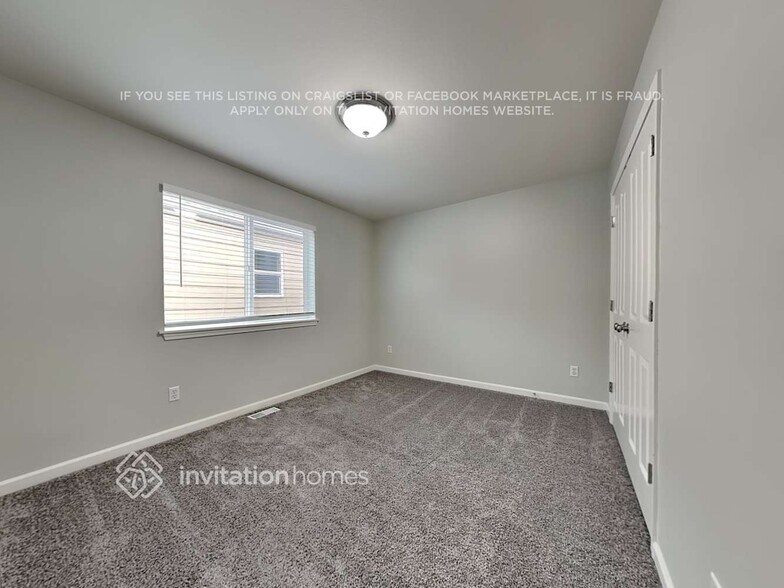 Building Photo - 4501 Fairweather St NE