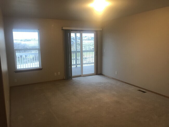 Building Photo - 1506-1508 SW Athens Ave