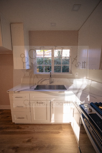 Building Photo - 497 Milky Way