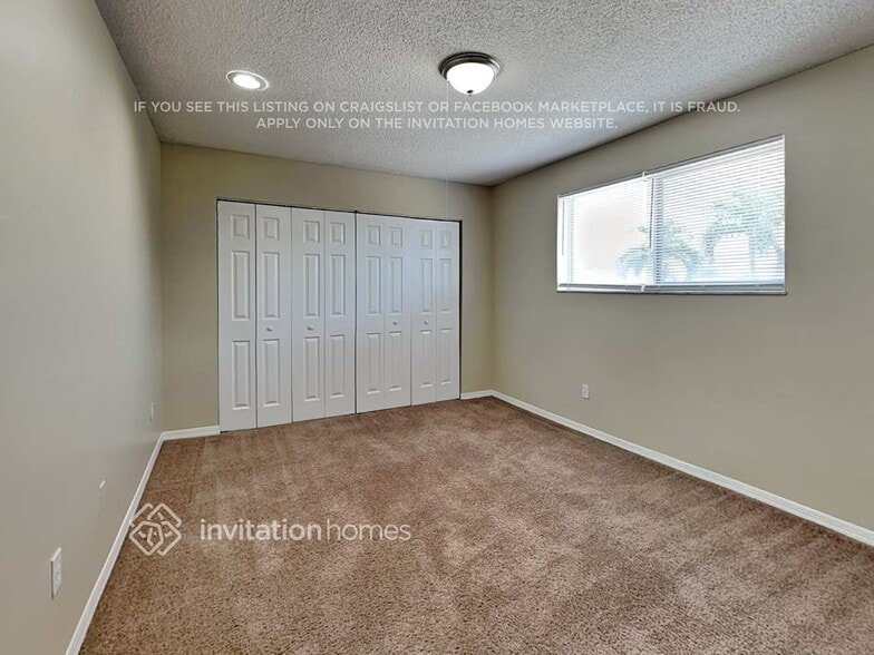 Building Photo - 15601 Lance Point Pl