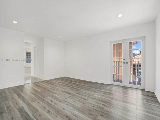 Building Photo - 16224 NW 82nd Pl