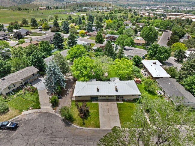 Building Photo - Rice St (17/19)