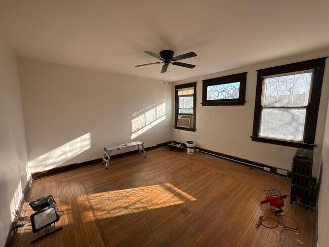 Building Photo - 3431 Telford St