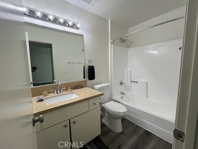 Building Photo - 44220 San Pablo Ave