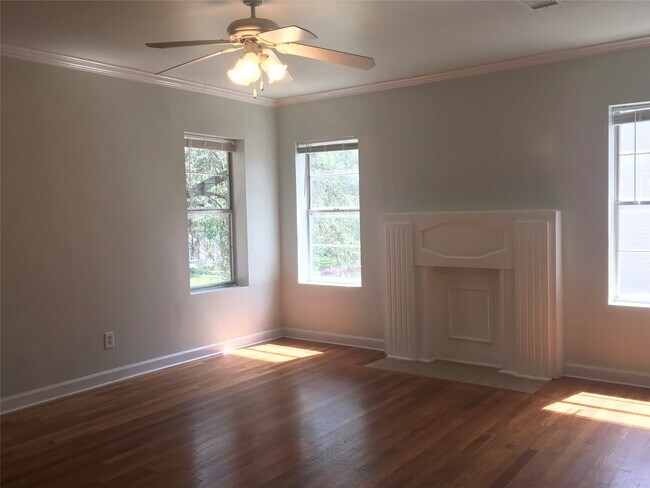 Building Photo - 3422 Rosedale St