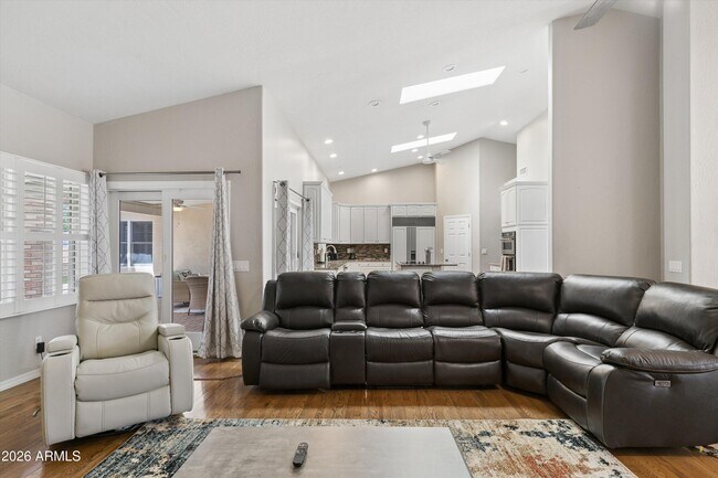 Building Photo - 8611 W Foothill Dr