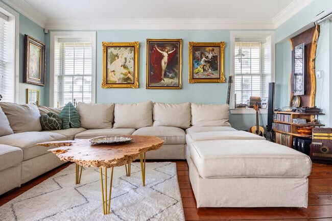 Building Photo - 15 Ferry St