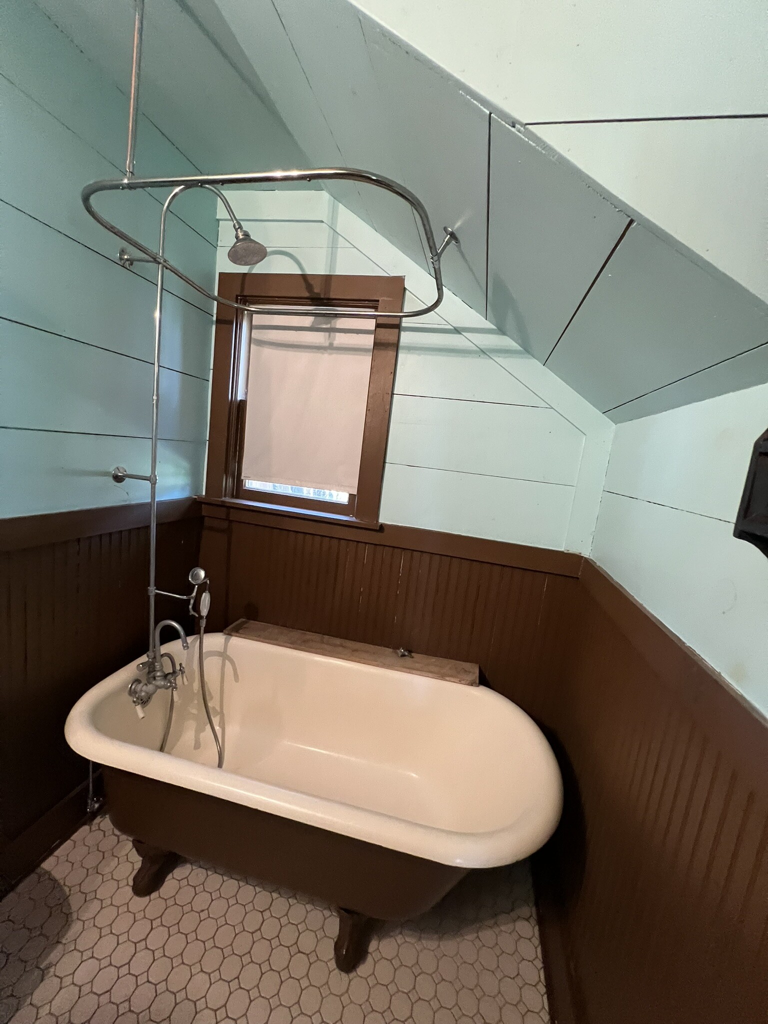 Building Photo - 813 W Bluebonnet Dr