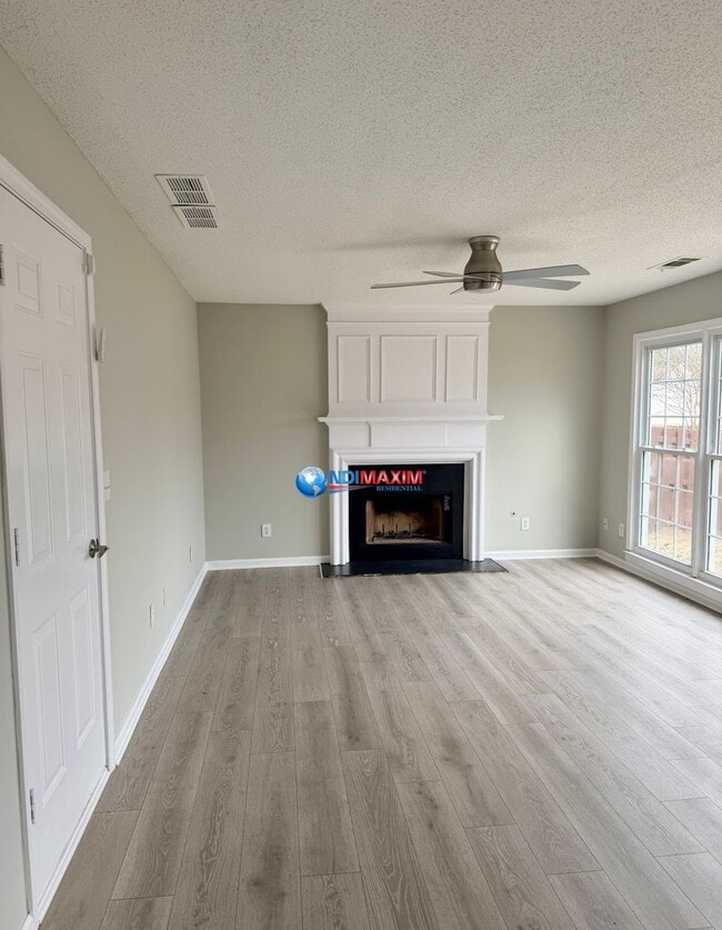 Building Photo - 4-bedroom house in the DISCOVERY cluster in Lawrenceville