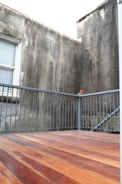 Building Photo - 1207 Washington St