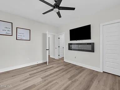 Building Photo - 1212 Kerr Lake Dr