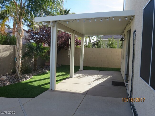 Building Photo - 7936 Quail Cap St