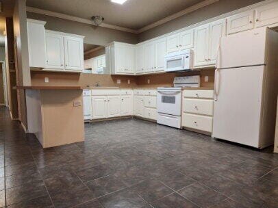 Building Photo - 5707 Fordham St