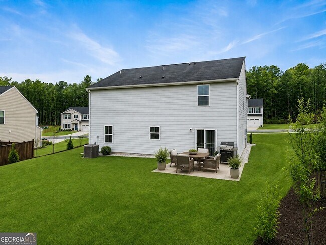 Building Photo - 9060 Celtic Dr