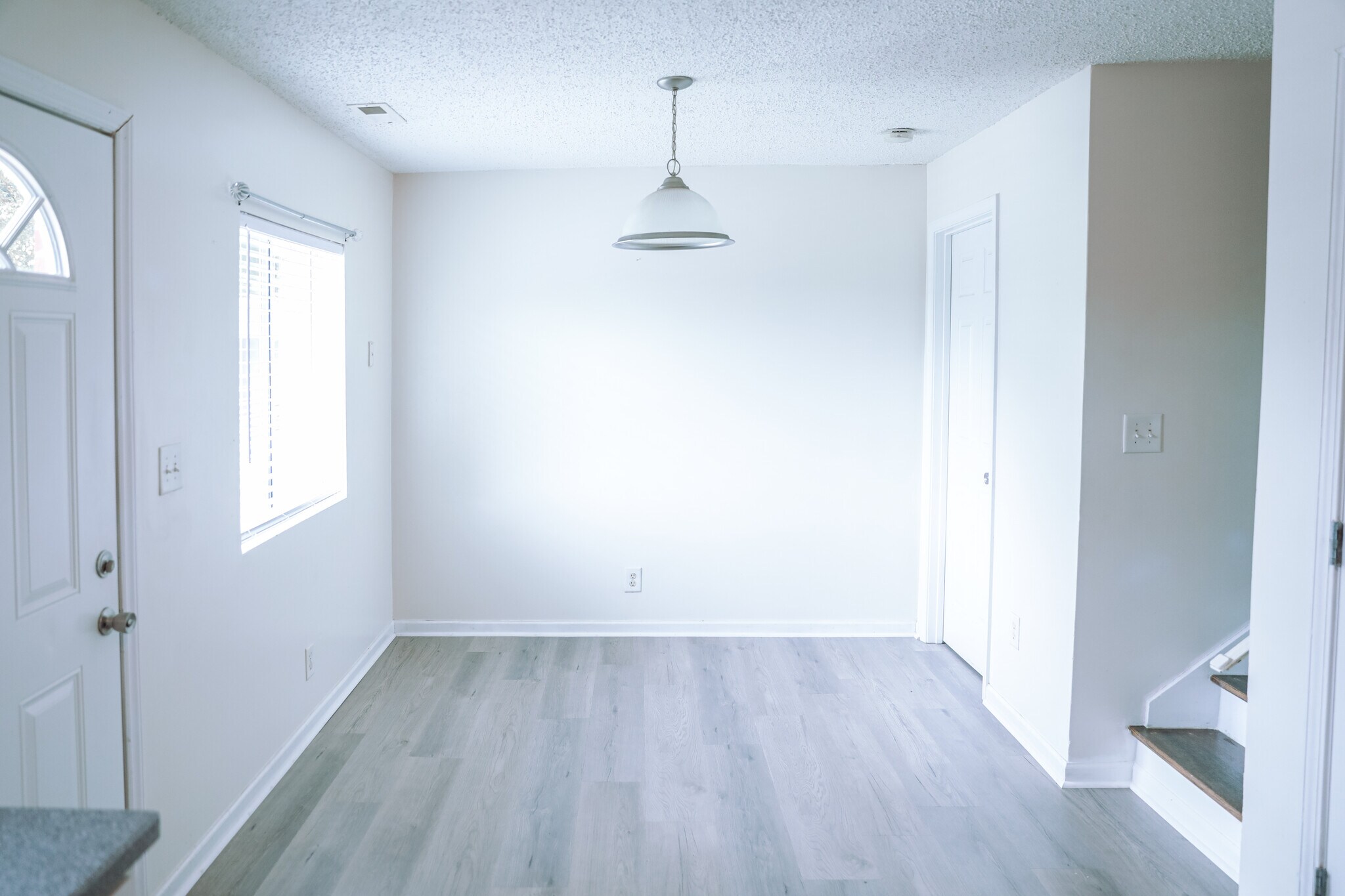 Building Photo - 41 Beri Dr