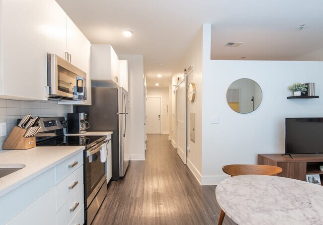 Building Photo - 601 E Pete Rose Wy