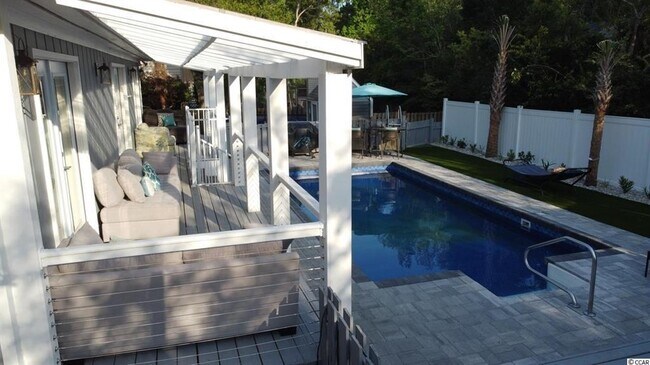 Building Photo - 1150 Waterway Ln