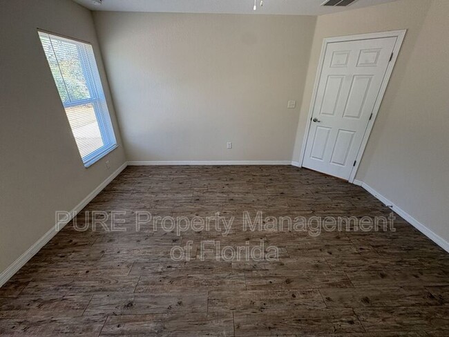 Building Photo - 12794 SW 31st Avenue Rd