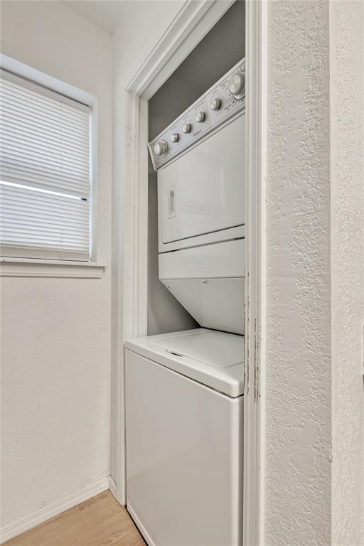 Building Photo - 11409 Springhollow Rd