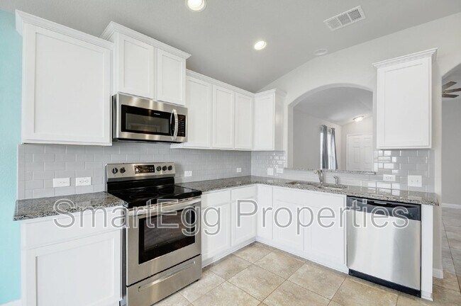 Building Photo - 18313 Cuyahoga Dr