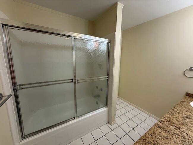 Building Photo - 1717 Clark Blvd