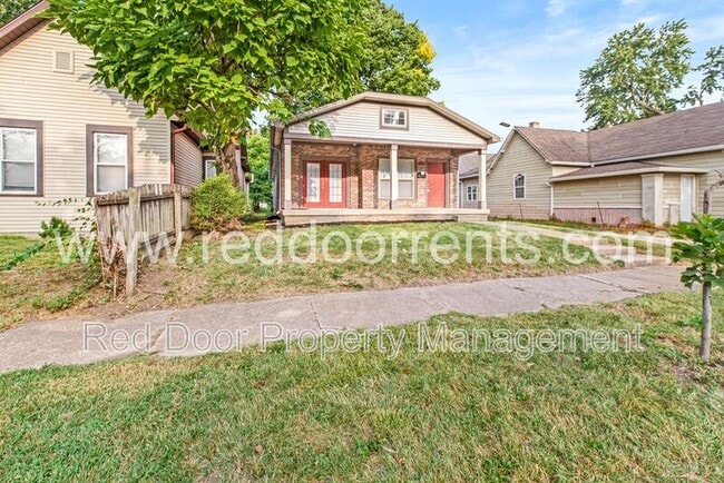 Building Photo - 714 N Tremont St