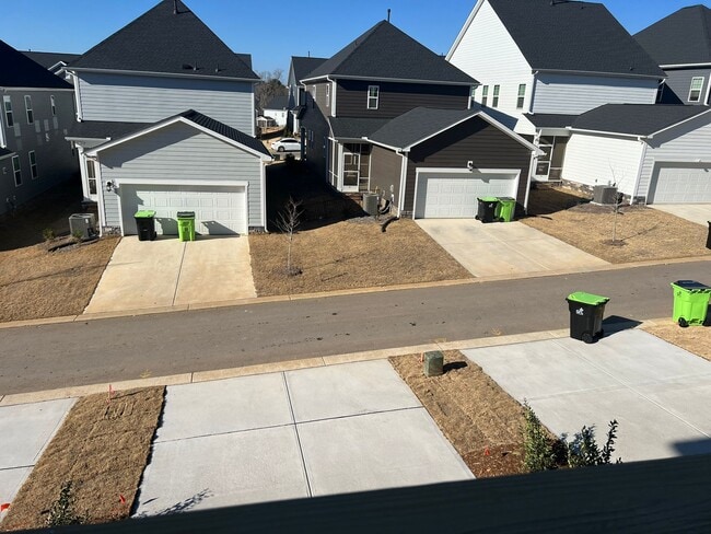 Building Photo - 1456 Jay Rd