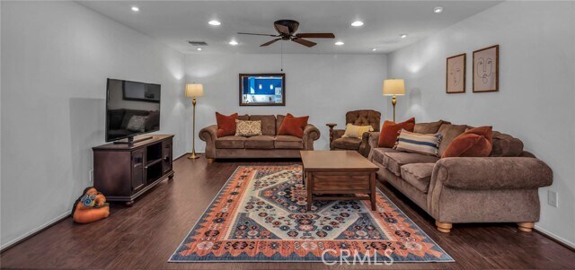 Building Photo - 44858 San Juan Ave