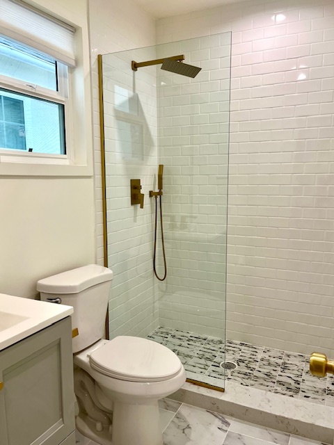 New Bath - 10572 1/2 Ayres Ave