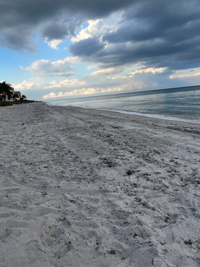 Building Photo - 3100 S Ocean Blvd